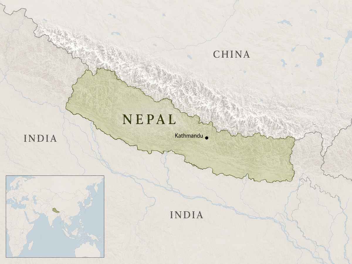 Map highlighting Nepal between India and China, with Kathmandu marked, the Himalayas along the north, and an inset showing Nepal within wider Asia.