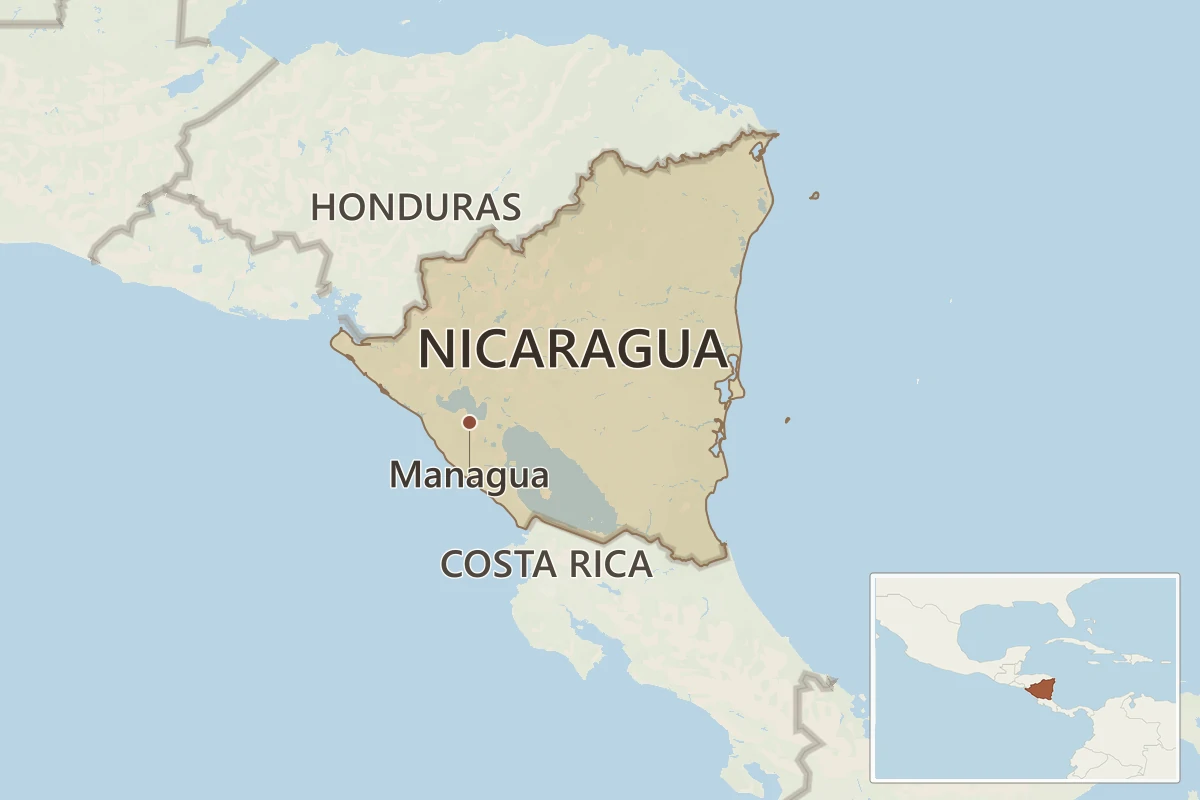 Map of Nicaragua showing Honduras to the north, Costa Rica to the south, Managua, surrounding waters, and a wider locator highlighting Nicaragua in Central America.