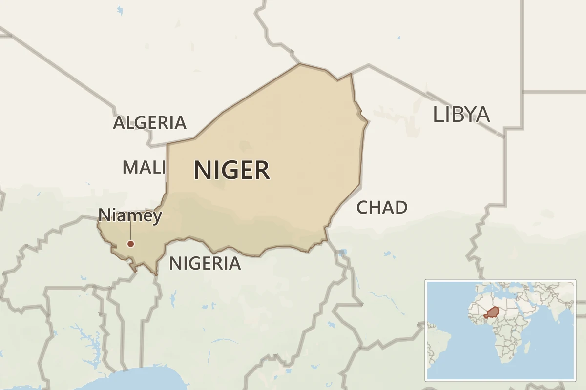 Map of Niger showing Niamey, Algeria, Libya, Chad, Nigeria and Mali, with an inset locating Niger in Africa.
