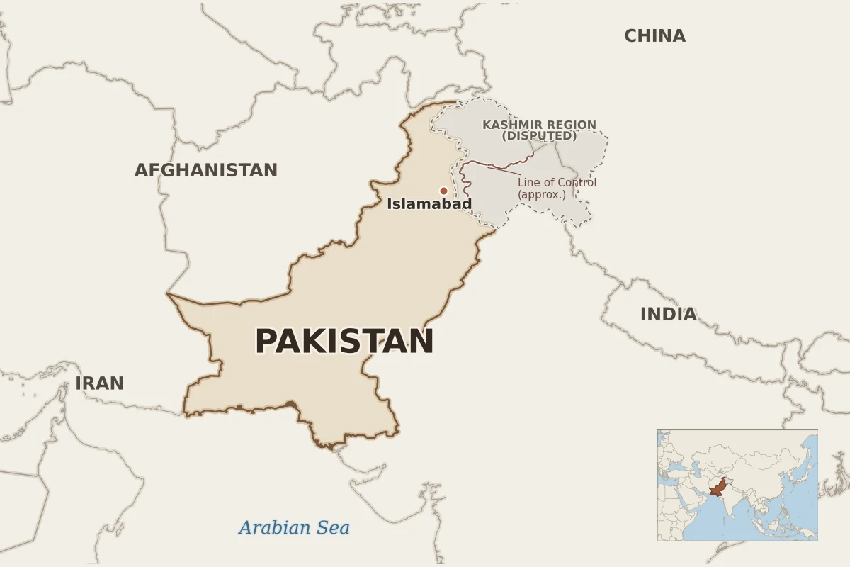 Map of Pakistan showing Afghanistan, China, India, Iran, Islamabad, the Arabian Sea, and the disputed Kashmir region with the approximate Line of Control.